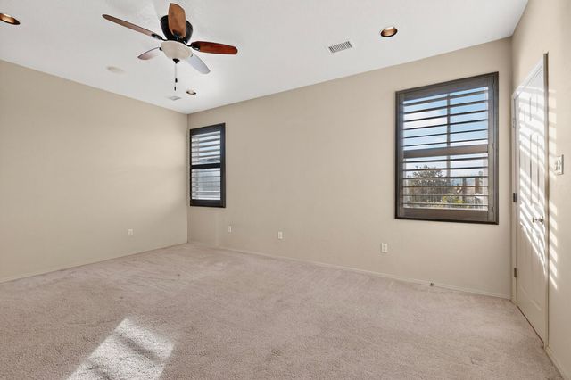 3 Evening Star Court, Edgewood, NM 87015