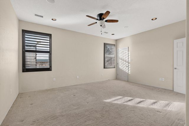 3 Evening Star Court, Edgewood, NM 87015