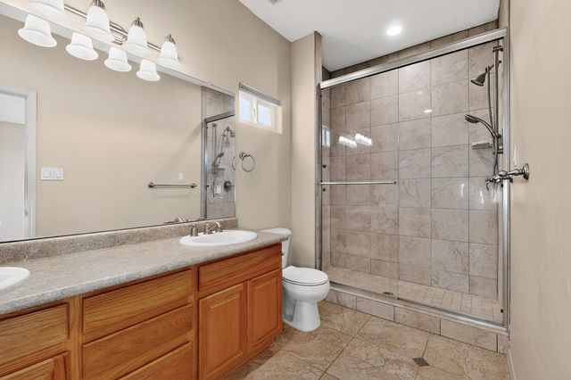 3 Evening Star Court, Edgewood, NM 87015