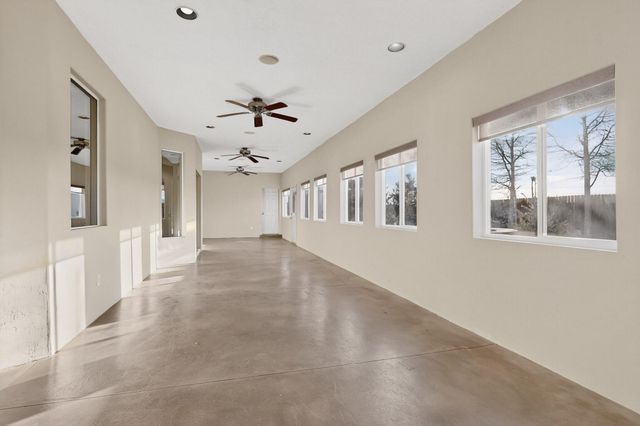 3 Evening Star Court, Edgewood, NM 87015