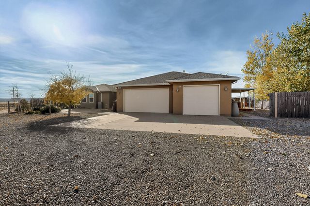 3 Evening Star Court, Edgewood, NM 87015