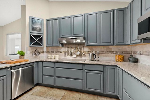 3 Evening Star Court, Edgewood, NM 87015