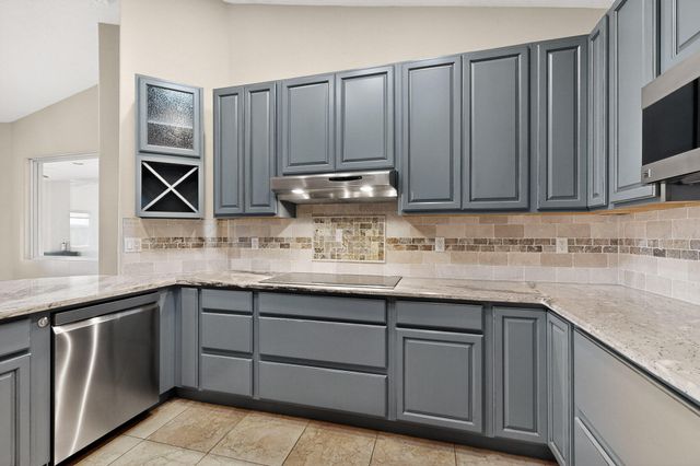 3 Evening Star Court, Edgewood, NM 87015