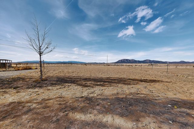 3 Evening Star Court, Edgewood, NM 87015