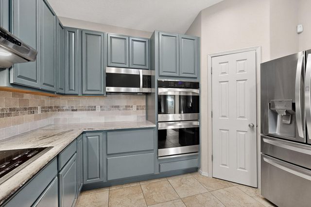 3 Evening Star Court, Edgewood, NM 87015