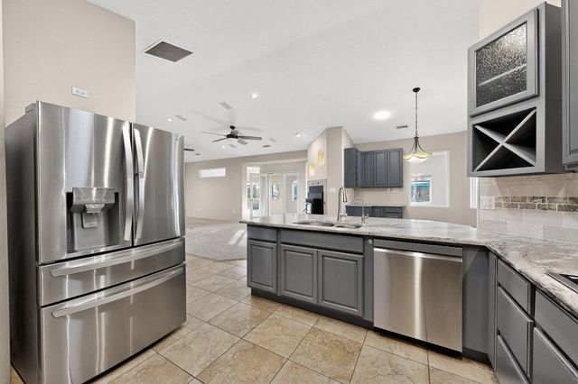 3 Evening Star Court, Edgewood, NM 87015