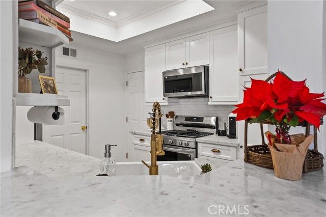 48 Baycrest Court 32, Newport Beach, CA 92660