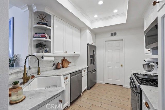 48 Baycrest Court 32, Newport Beach, CA 92660