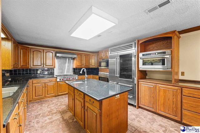 210 W Cedar Street, Florence, SC 29501