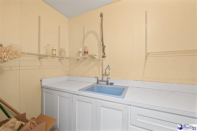 210 W Cedar Street, Florence, SC 29501