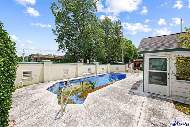 210 W Cedar Street, Florence, SC 29501