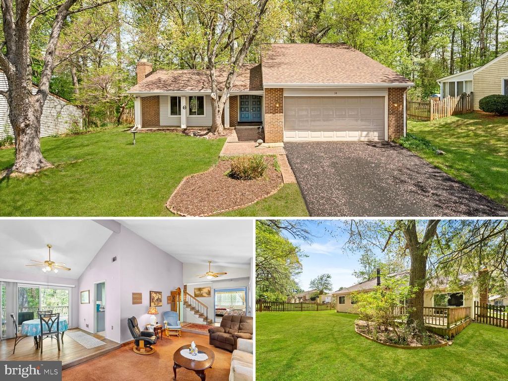 14 MIDDLETON LN, Sterling, VA 20164