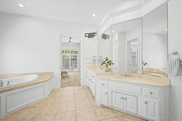 5708 Mistletoe Court, Oklahoma City, OK 73142