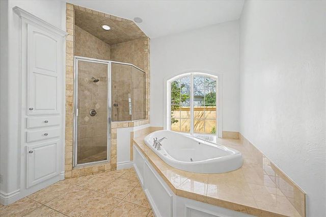 5708 Mistletoe Court, Oklahoma City, OK 73142