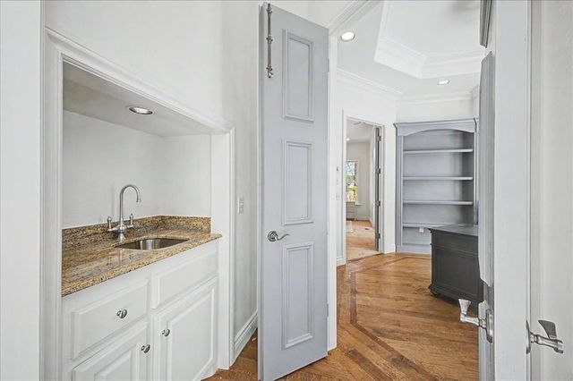 5708 Mistletoe Court, Oklahoma City, OK 73142