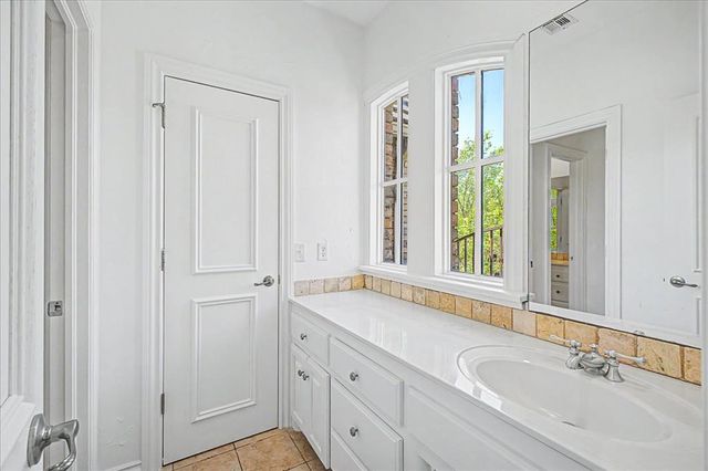 5708 Mistletoe Court, Oklahoma City, OK 73142