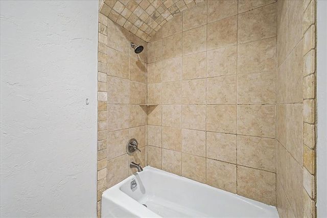 5708 Mistletoe Court, Oklahoma City, OK 73142