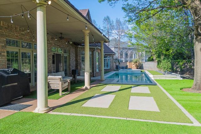 5708 Mistletoe Court, Oklahoma City, OK 73142