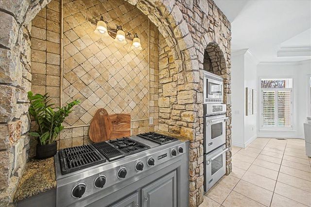 5708 Mistletoe Court, Oklahoma City, OK 73142