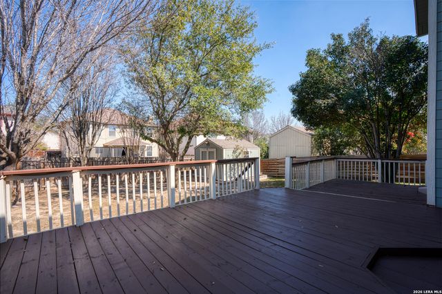 16734 Basin Oak, San Antonio, TX 78247