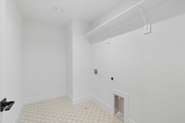 8922 Lowell Street, Rowlett, TX 75089