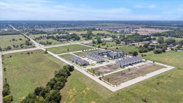 8922 Lowell Street, Rowlett, TX 75089