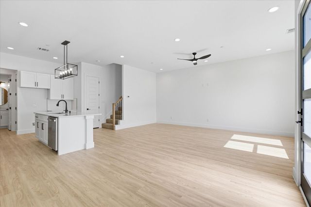 8922 Lowell Street, Rowlett, TX 75089