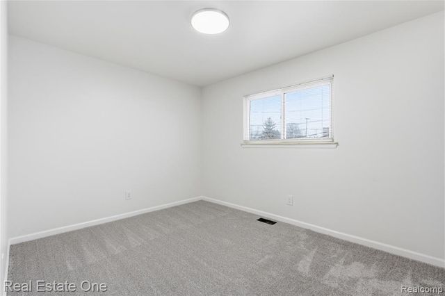 9223 Roosevelt Street, Taylor, MI 48180