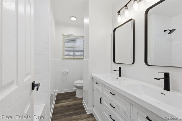 9223 Roosevelt Street, Taylor, MI 48180