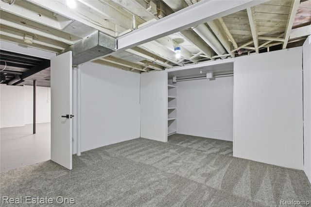 9223 Roosevelt Street, Taylor, MI 48180