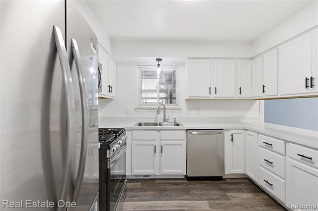 9223 Roosevelt Street, Taylor, MI 48180