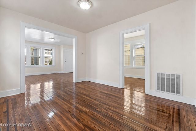 24-26 Irving Avenue, Newark, NJ 07112