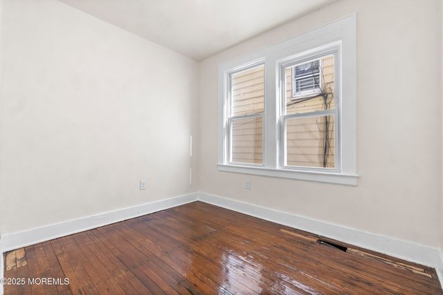 24-26 Irving Avenue, Newark, NJ 07112