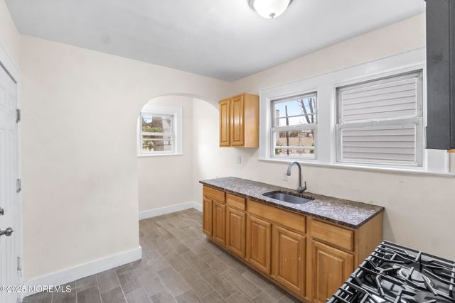 24-26 Irving Avenue, Newark, NJ 07112