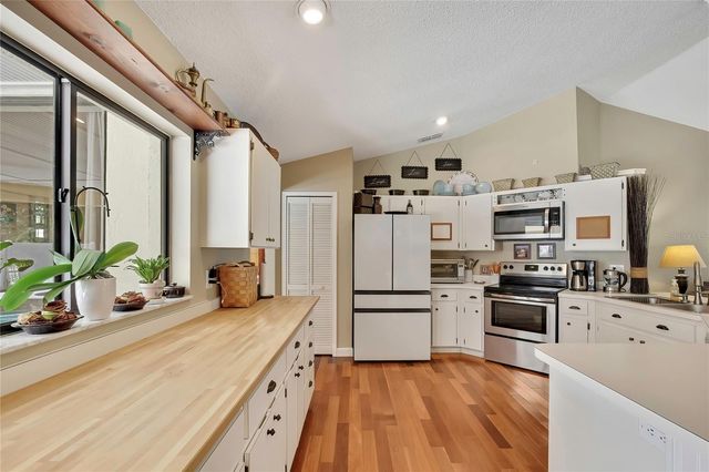 9304 ROCKROSE DRIVE, Tampa, FL 33647