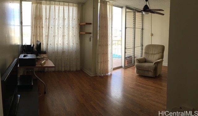 1535 Pensacola Street 602, Honolulu, HI 96822