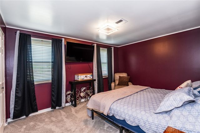 7600 Stonecrest Drive, Huber Heights, OH 45424