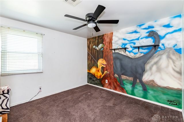 7600 Stonecrest Drive, Huber Heights, OH 45424
