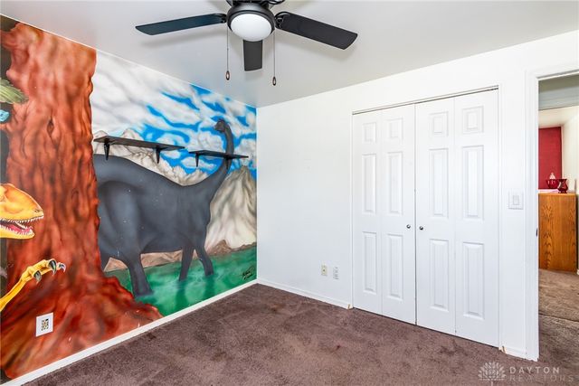 7600 Stonecrest Drive, Huber Heights, OH 45424