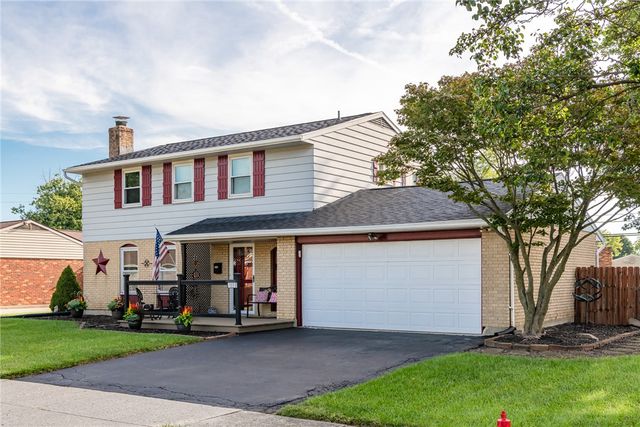 7600 Stonecrest Drive, Huber Heights, OH 45424