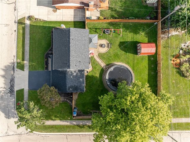 7600 Stonecrest Drive, Huber Heights, OH 45424