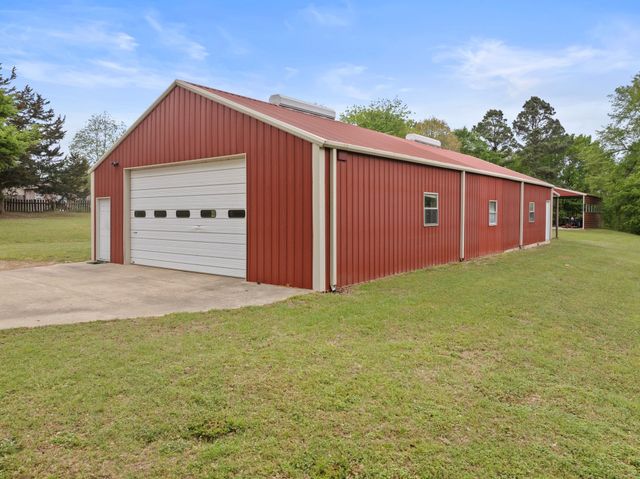875 County Road 4360, Scroggins, TX 75480