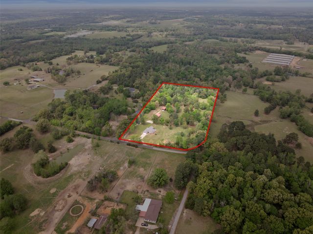 875 County Road 4360, Scroggins, TX 75480
