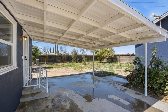 112 E Jefferson Avenue, Fresno, CA 93706