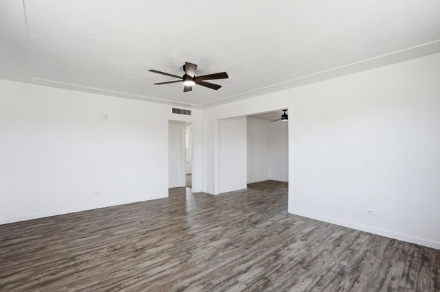 112 E Jefferson Avenue, Fresno, CA 93706