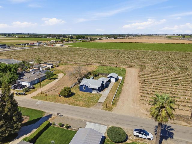 112 E Jefferson Avenue, Fresno, CA 93706