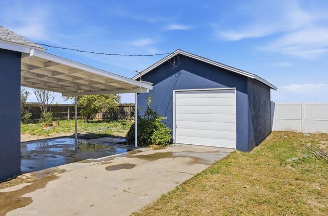 112 E Jefferson Avenue, Fresno, CA 93706