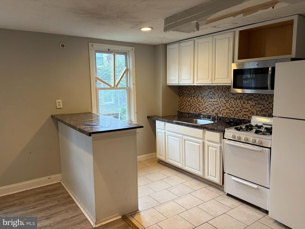 4804 E ALCOTT ST, PHILADELPHIA, PA 19135 — photo 5