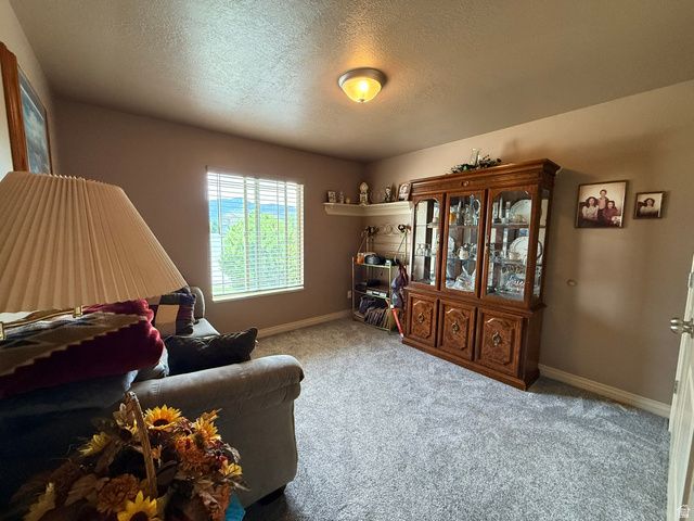 2801 N 2575 W, Farr West, UT 84404