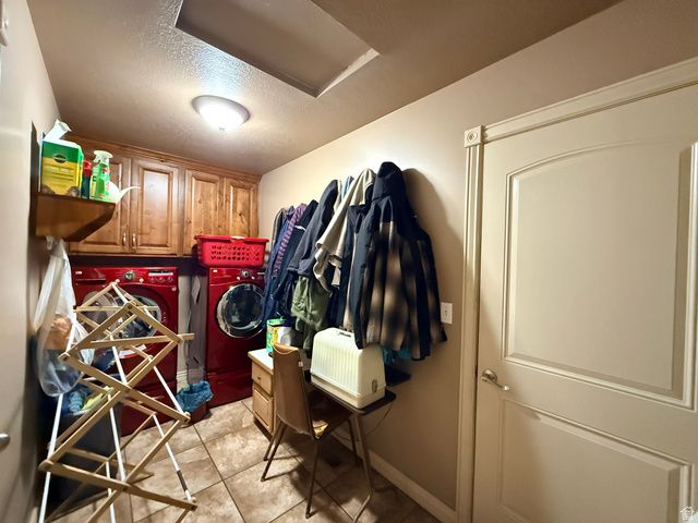 2801 N 2575 W, Farr West, UT 84404